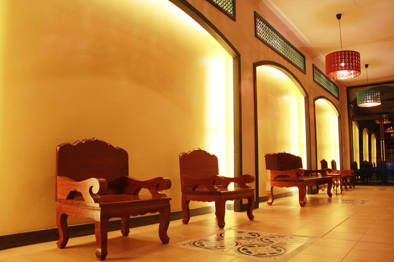 Mulberry House Hotel Pak Thong Chai Exterior foto
